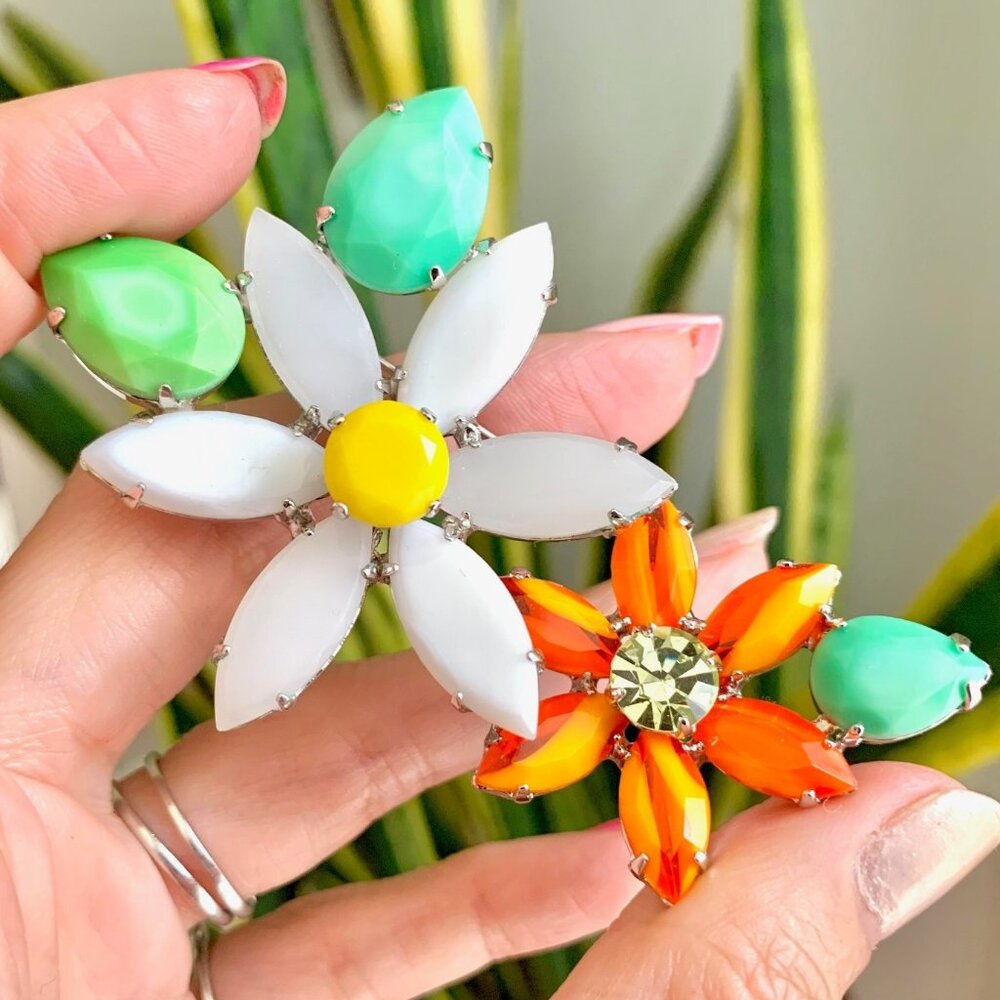 PRICE DROP! NEW handcrafted Bohemian brooch with Czech glass and rhinestone